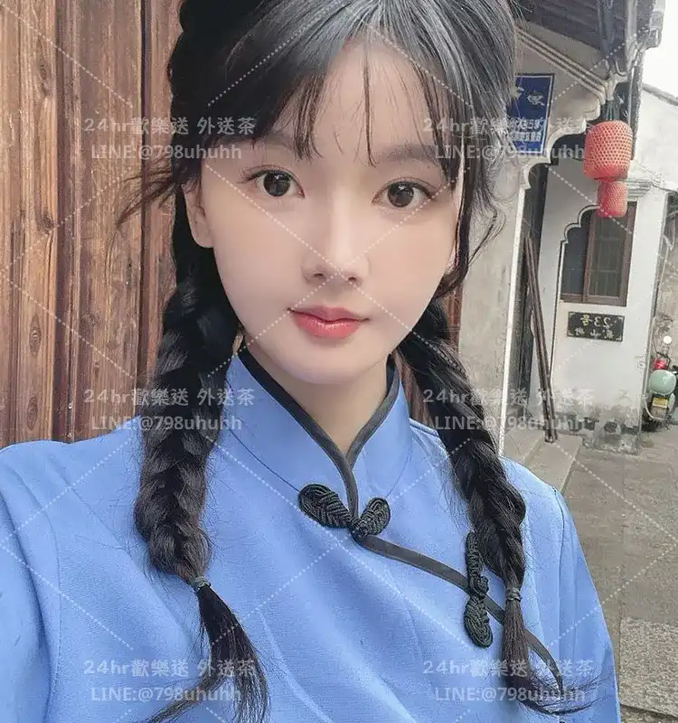莉莉