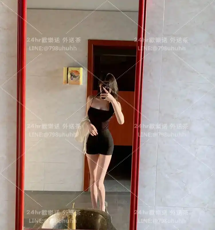 莉莉